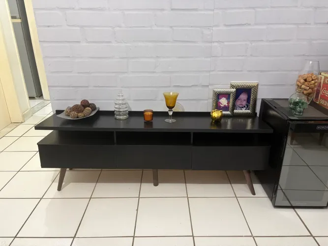 Peça buffet baixo retrô 