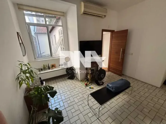 Apartamento : / Residencial / Botafogo