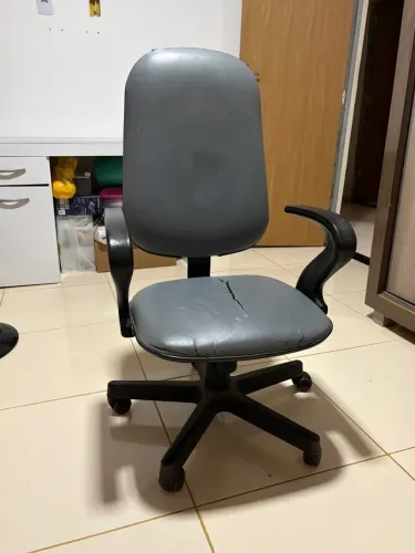 Cadeira de escritório 