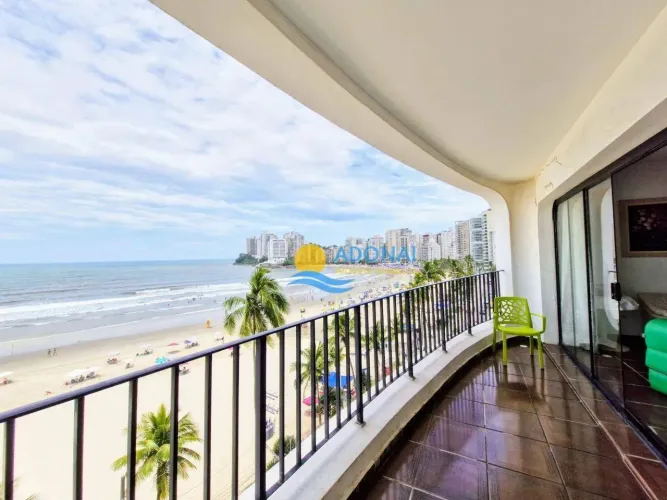 Apartamento próximo à praia com vista Astúrias Guarujá