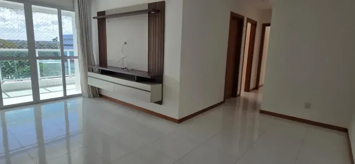 Imóvel para aluguel tem 85 metros quadrados com 3 quartos em Pitangueiras - Lauro de Freit