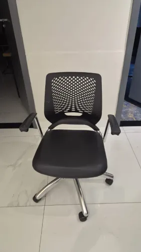 Cadeira escritório com rodas