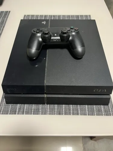 PlayStation 4 + Jogos