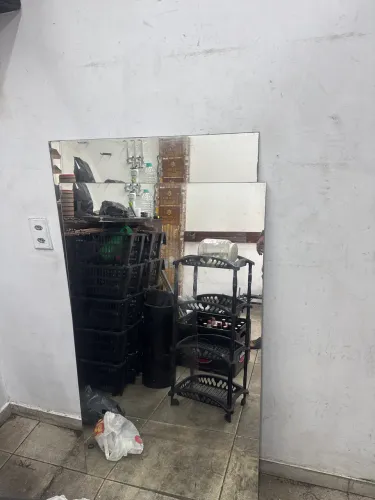 Vendo ou troco espelhos 1,20/0,70. E 1,30/0,70