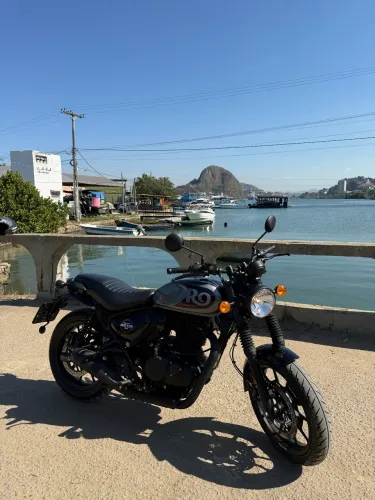 ROYAL ENFIELD HUNTER 350 