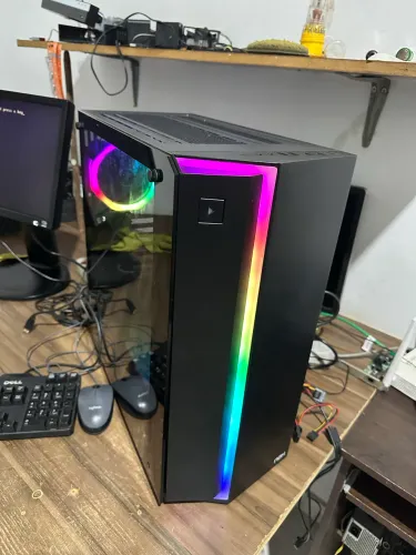 Gabinete NOX gamer com fan rgb e do gabinete com controladora 250,00 faco entrega com taxa