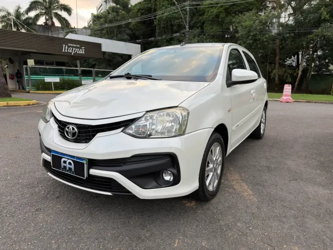 Toyota Etios X 1.3 Flex 16V 5P Mec. 2018