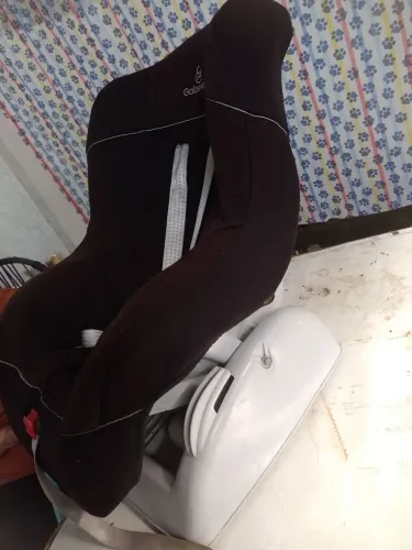 Vendo bebe conforto 