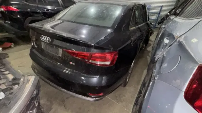 Peças Audi A3 Sedan 1.4 2019 Lanterna Tampa Capo Porta Retrovisor Painel Motor Cambio Bico