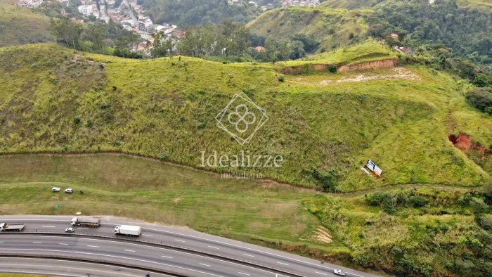 Lote para Venda em Barra Mansa / RJ no bairro Abelhas