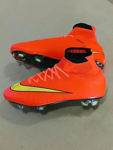 Chuteira Nike Mercurial 41.5