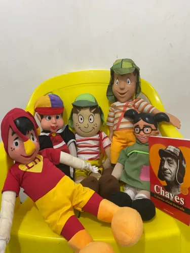 Bonecos turma do chaves