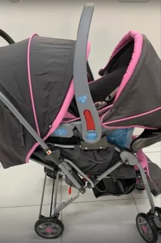 Carrinho de bebê