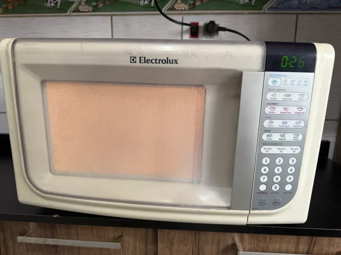 Microondas Electrolux 32 l