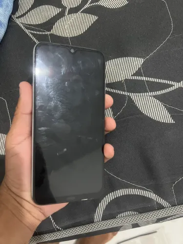 Vendo ou troco celular note 8 64g todo filé no precinho ..320$