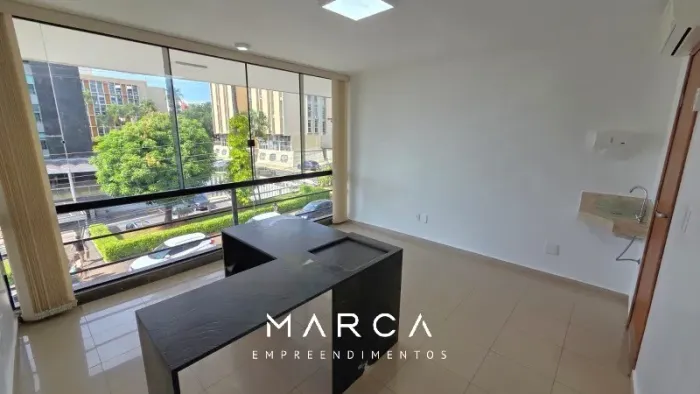 Sala Comercial reformada para Locação aluguel na Asa Norte, Brasília-DF: Ideal para clínic
