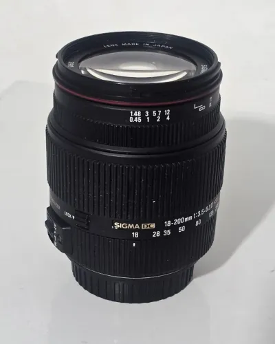 Lente Sigma 18-200 para Canon