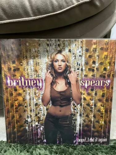 BRITNEY SPEARS - OOPS! I DIT IT AGAIN  - VINIL PRETO LACRADO