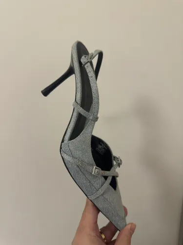 Scarpin Zara jeans 