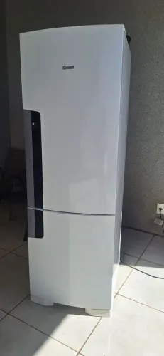 Vendo geladeira frost free inversse 428 litros