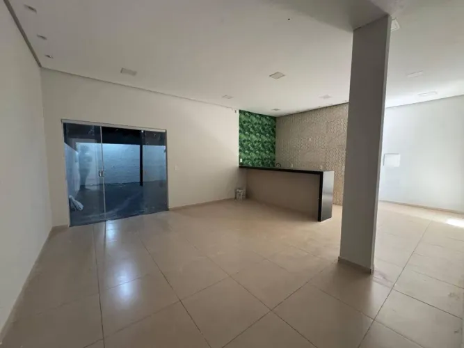 Galpão disponível para locação, próximo ao Buriti Shopping Shopping, espaço amplo e bem lo