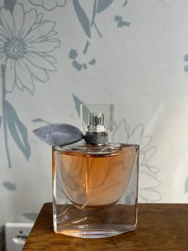 perfume la vie est belle
