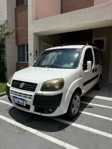 Fiat Doblo Essence 1.8 Flex 16V 5P 2013