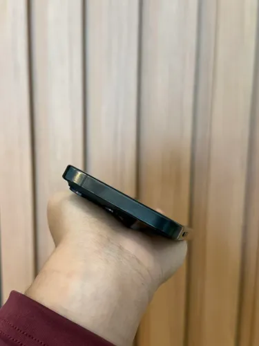 iPhone 15 pro semi novo 