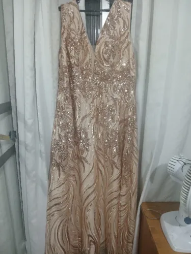 Vestido de Festa Plus Size