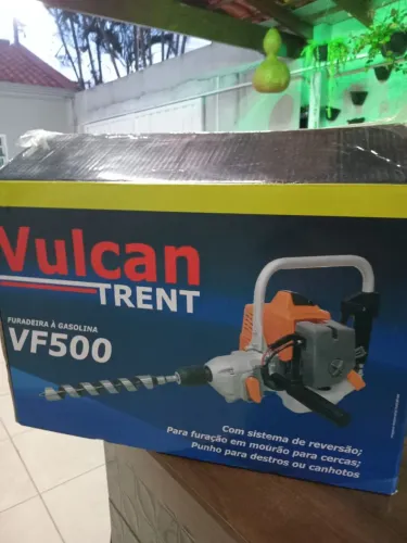 Furadeira gasolina  enversora $ 900 nova nunca usada