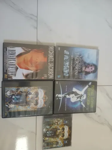 DVD Michael Jackson e Cd