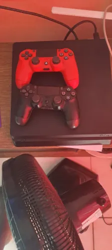 Ps4 slim