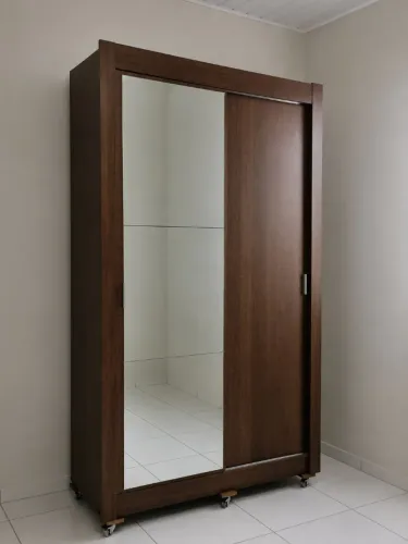 Guarda roupa solteiro em ótimo estado