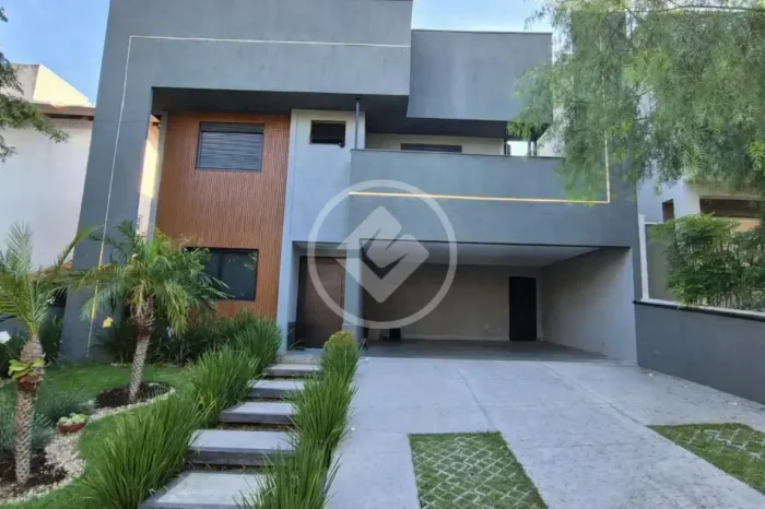 Casa á venda com três quartos e 196m2 construidos, no Condomínio Vivenda das Quaresmeiras
