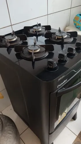 Vendo fogão usado, aceito cartões, crédito, débito e pix