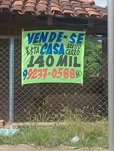 Vendo casa no setor Camping Clube Águas lindas 