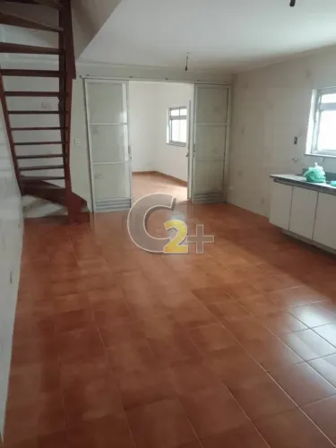 Casa Sobrado para locação na Vila Romana, 3 quartos, 5 vagas de garagem