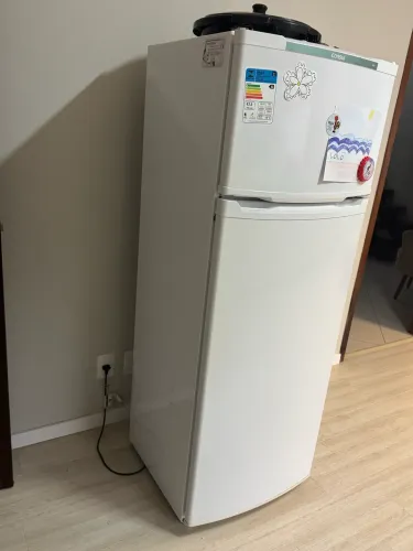 Geladeira Cônsul 300 L