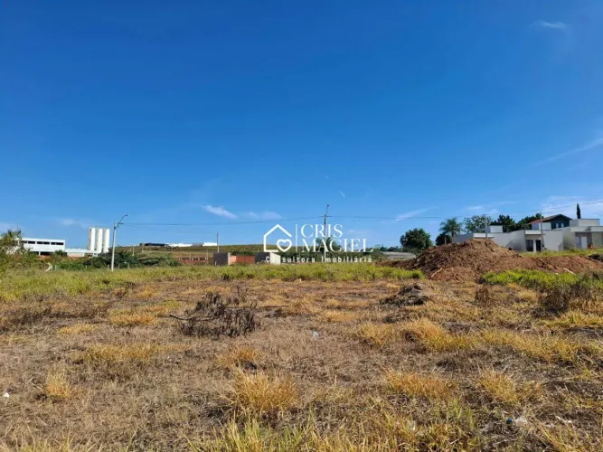 Terreno à venda na Vila dos Canários em Indaiatuba-SP!
