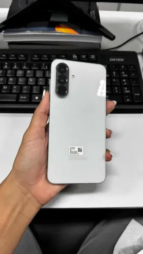 Samsung A56 com 2 semanas de uso