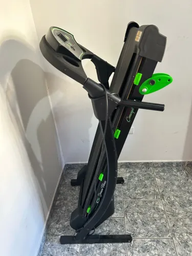 ESTEIRA ELÉTRICA DREAM FITNESS CONCEPT 1.8