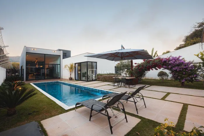 Casa com 4 dormitórios, 340 m² - venda por R$ 3.200.000 ou aluguel por R$ 16.777/mês - Con
