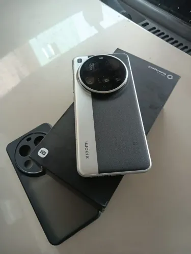 Xaiomi 15 ultra.