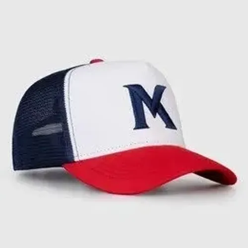 Boné Trucker Maverick Branco Aba Vermelha MVCK