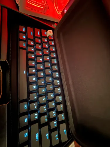Teclado Mecânico Gamer Sem Fio Logitech G PRO X 60 LIGHTSPEED - Preto
