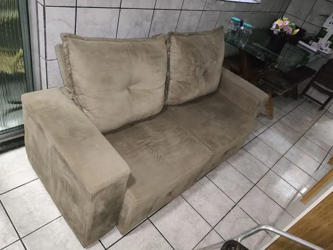 Sofá 2 lugares