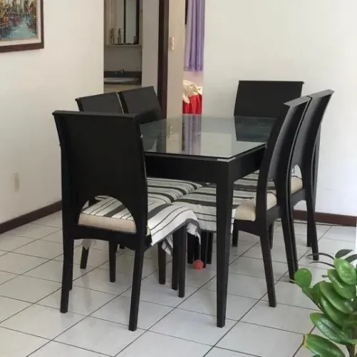 Mesa Jacaúna com 6 cadeiras