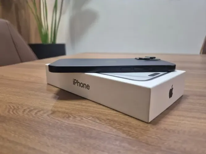 Iphone 15 128GB