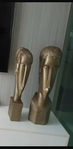 Escultura Casal grande