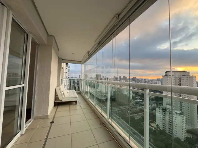 Apartamento com 2 dormitórios para locação no Campo Belo